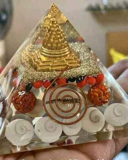 Crystal Wealth Gomati Chakra Shree Yantra Pyramid